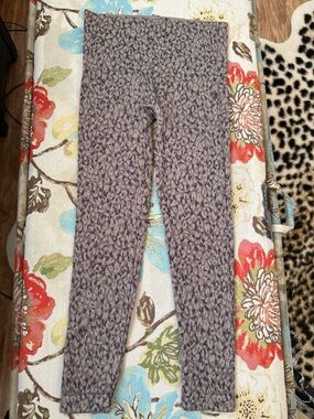 SPANX Beige/Tan Shaping Legwear